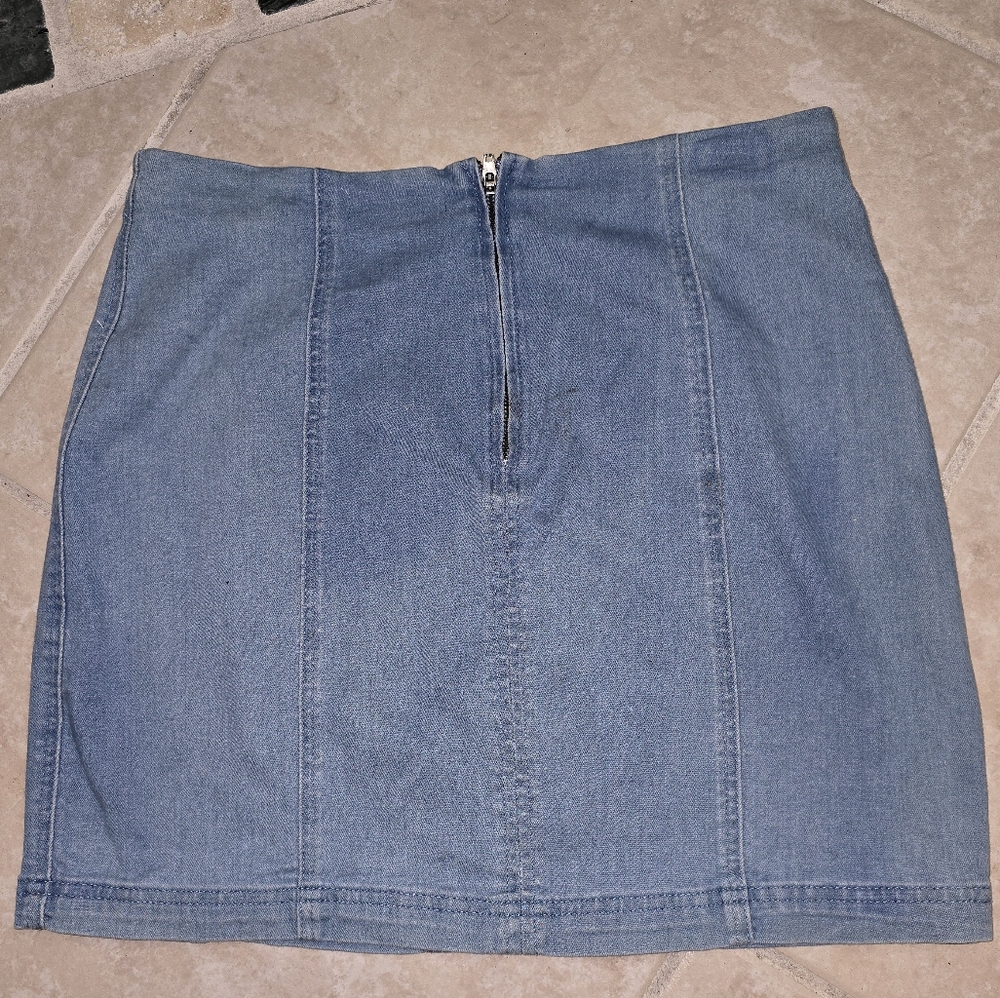 RED DRESS BOUTIQUE x Wild Honey Denim Mini Skirt New - Picture 8 of 12